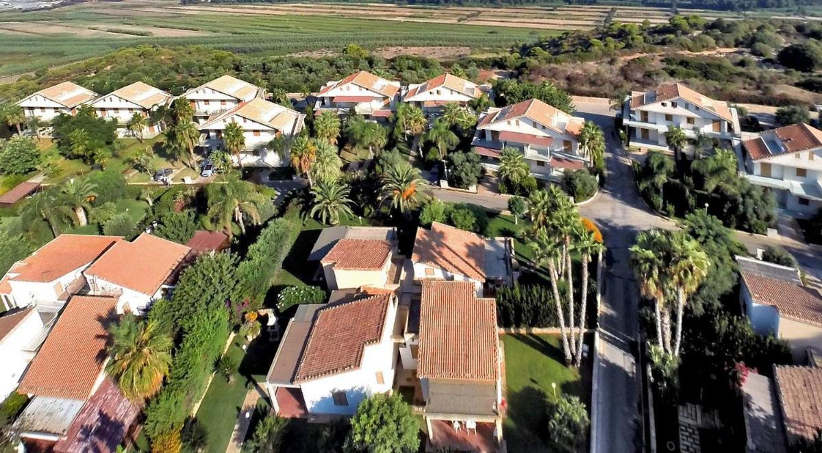 L'Oasi Di Athena Villa Ragusa Exterior foto